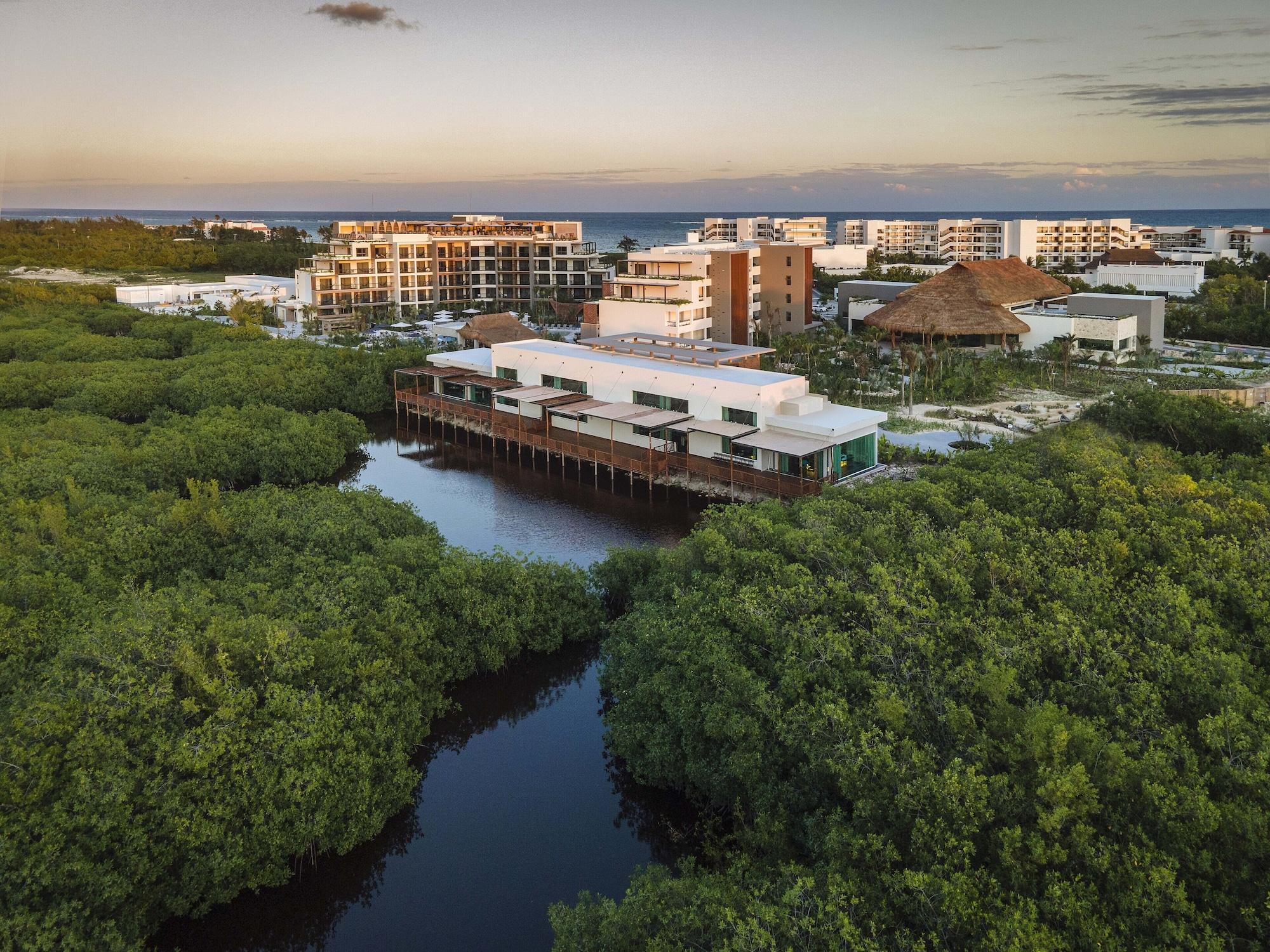 A Private Junior Suite At The All-Inclusive, Ventus At Marina El Cid Spa & Beach (Adults Only) Puerto Morelos Extérieur photo
